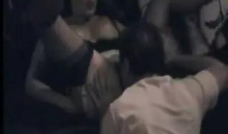 Desatascar el culo de una videos mexicanos gratis xxx chica blanca con un pene negro.