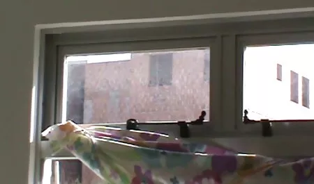 Pelirroja toma una gran anal amateur mexicano polla en su boca.