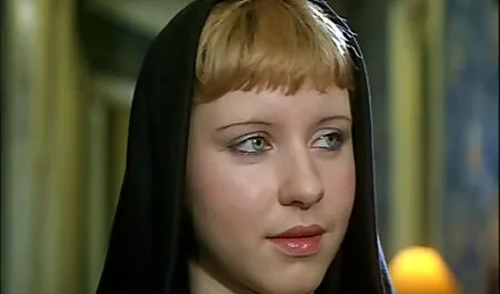 Los genitales femeninos de la peliculas xxx mexicanas maduras pintura y se la follan.