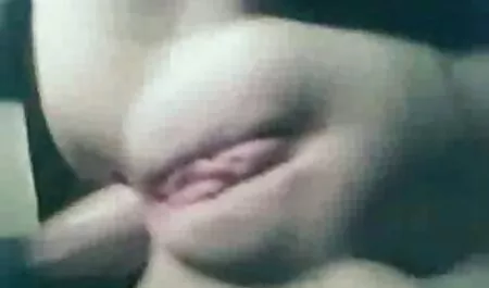 La pareja tuvo sexo en sexo lesvico mexicano la naturaleza.