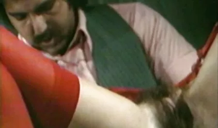 La rubia se la follan en una pelota de sexo mexicano a escondidas goma.
