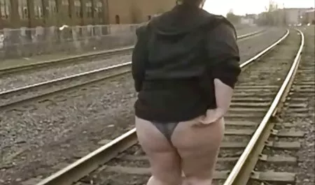 Sexo videos zoofilia mexicana con una bailarina.