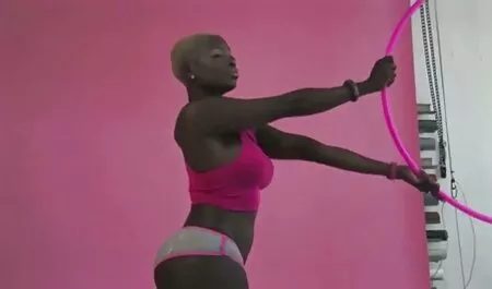 El hombre barbudo que se folla sexoanalmexicanas a una mujer gorda.