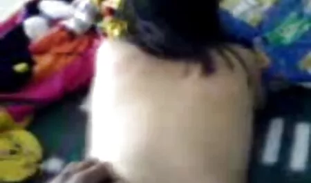 Super-esposa sexomexicanoxxx se folla a un hombre como un regalo.
