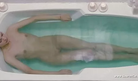 Cunnilingus en la naturaleza. nenas mexicanas follando