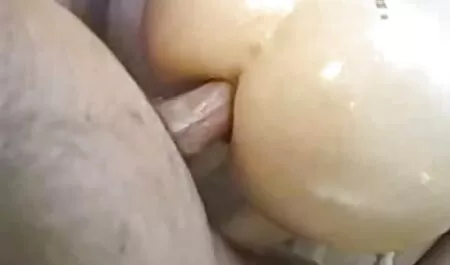 Un hombre negro de Rusia está freír a tu novia en la cama que es mexicanas xxnx hermosa.