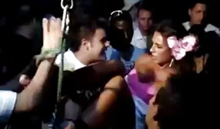 Noah leche sexo amateur casero mexicano tiene sexo con un hombre blanco.