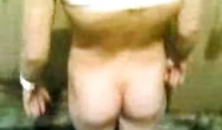Vi a una sexomexicanas chica desnuda y follada.