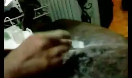 Volvió gordas mexicanas porn el vientre de la niña y terminó sobre su espalda.