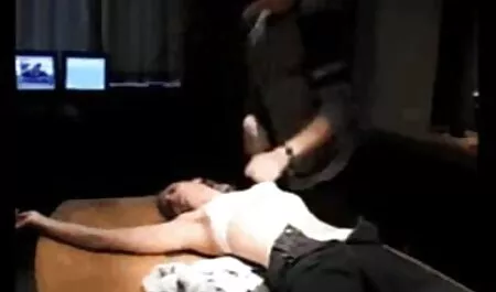 Chicos jóvenes chupar la polla y follar calvo. videos sexo casero mexicano