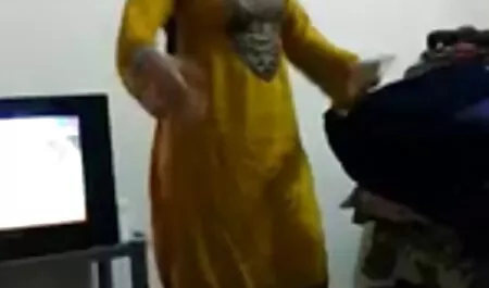 Tomar grandes tetas y videos sexo mexicano follar en el coche.