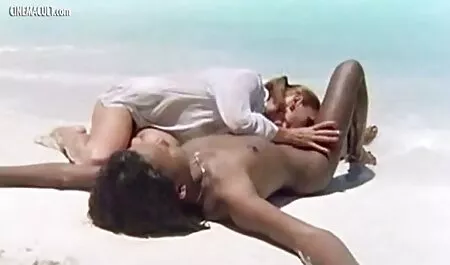 La hermosa pelirroja me da una xxx mexicana gritona mamada.