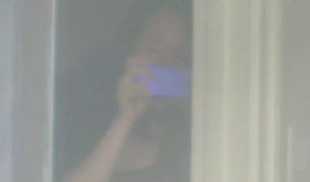 En el baño, atornille a una chica travestis mexicanos follando delgada en el culo.
